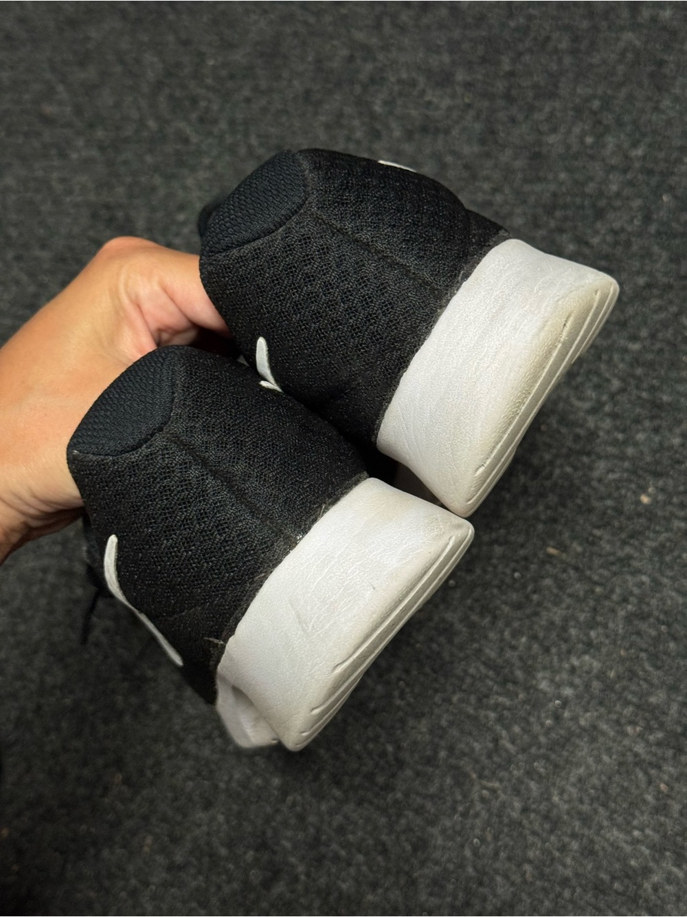 Nike Tanjun Black White - Picture 9 of 11